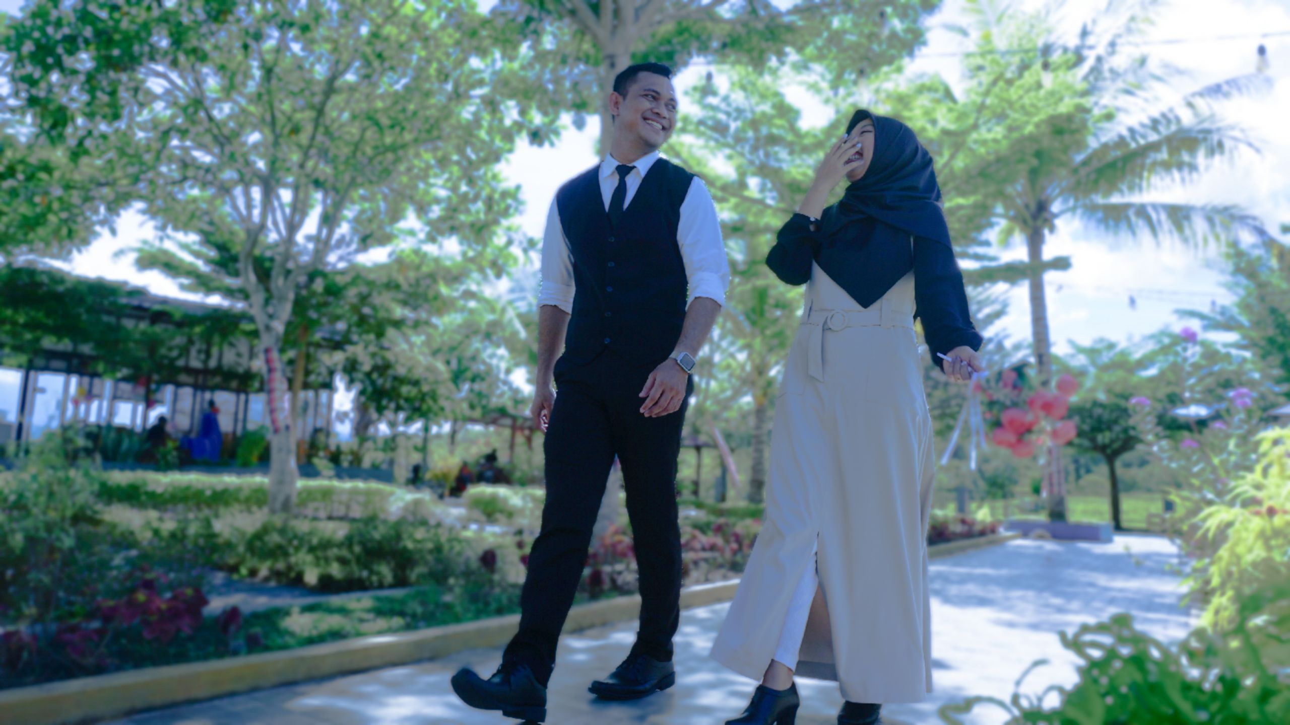 data":[],"remix_entry_point":"challenges","source_tags":["local"],"origin":"unknown","total_draw_time":0,"total_draw_actions":0,"layers_used":0,"brushes_used":0,"photos_added":0,"total_editor_actions":{},"tools_used":{"effects":1},"is_sticker":false,"edited_since_last_sticker_save":true,"containsFTESticker":false}