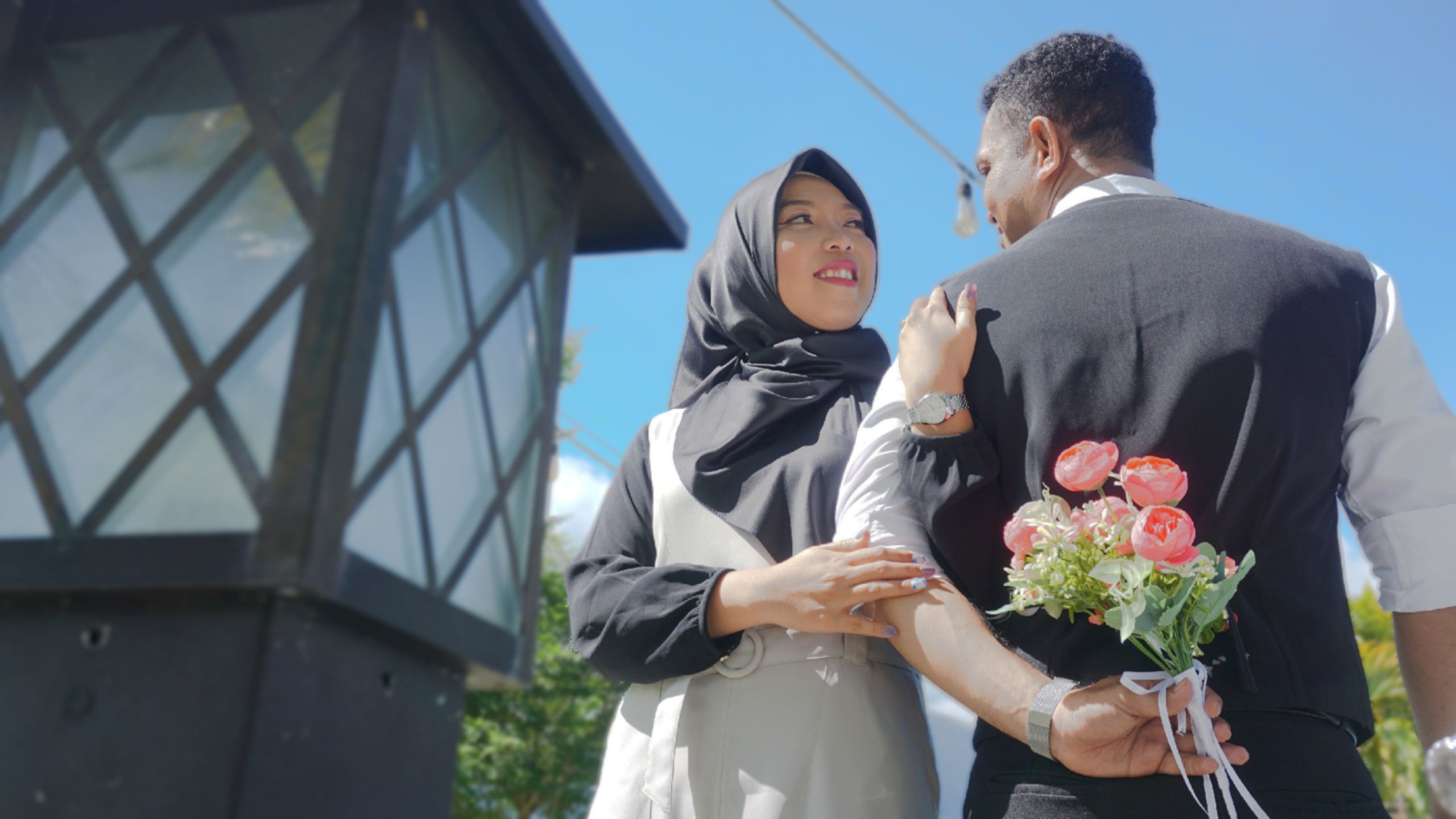 data":[],"remix_entry_point":"challenges","source_tags":["local"],"origin":"unknown","total_draw_time":0,"total_draw_actions":0,"layers_used":0,"brushes_used":0,"photos_added":0,"total_editor_actions":{},"tools_used":{"effects":1},"is_sticker":false,"edited_since_last_sticker_save":true,"containsFTESticker":false}