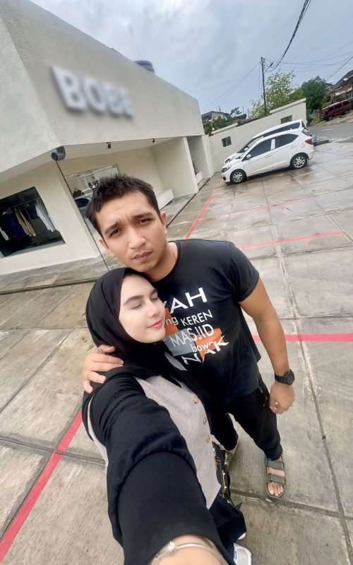 9884B60F-DBF1-4337-87FB-1503C7A2F737