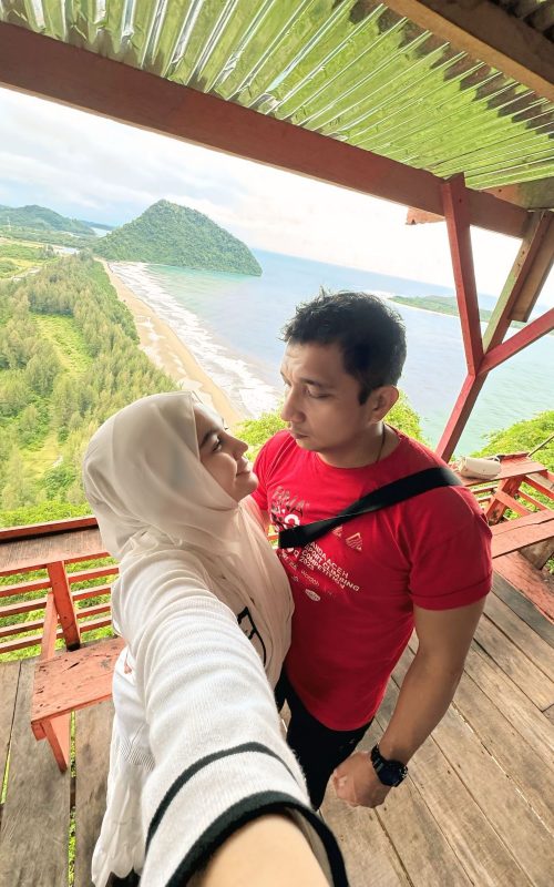 AB589E61-EACB-441F-8AB2-FDFFE69BEE93