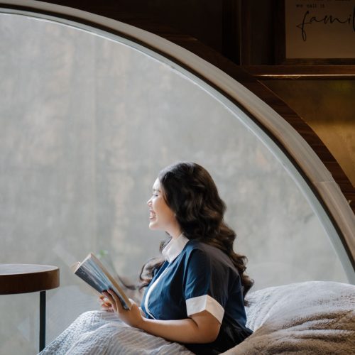 {"ARInfo":{"IsUseAR":false},"Version":"1.0.0","MakeupInfo":{"IsUseMakeup":false},"FaceliftInfo":{"IsChangeEyeLift":false,"IsChangeFacelift":false,"IsChangePostureLift":false,"IsChangeNose":false,"IsChangeFaceChin":false,"IsChangeMouth":false,"IsChangeThinFace":true},"BeautyInfo":{"SwitchMedicatedAcne":false,"IsAIBeauty":false,"IsBrightEyes":false,"IsSharpen":false,"IsOldBeauty":false,"IsReduceBlackEyes":false},"HandlerInfo":{"AppName":2},"FilterInfo":{"IsUseFilter":false}}