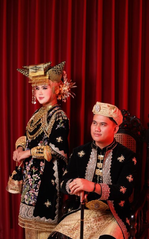 {"ARInfo":{"IsUseAR":false},"Version":"1.0.0","MakeupInfo":{"IsUseMakeup":false},"FaceliftInfo":{"IsChangeEyeLift":false,"IsChangeFacelift":false,"IsChangePostureLift":false,"IsChangeNose":false,"IsChangeFaceChin":false,"IsChangeMouth":false,"IsChangeThinFace":true},"BeautyInfo":{"SwitchMedicatedAcne":false,"IsAIBeauty":false,"IsBrightEyes":false,"IsSharpen":false,"IsOldBeauty":false,"IsReduceBlackEyes":false},"HandlerInfo":{"AppName":2},"FilterInfo":{"IsUseFilter":false}}