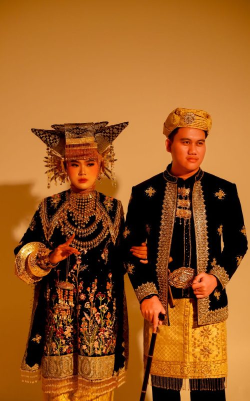 {"ARInfo":{"IsUseAR":false},"Version":"1.0.0","MakeupInfo":{"IsUseMakeup":false},"FaceliftInfo":{"IsChangeEyeLift":false,"IsChangeFacelift":false,"IsChangePostureLift":false,"IsChangeNose":false,"IsChangeFaceChin":false,"IsChangeMouth":false,"IsChangeThinFace":true},"BeautyInfo":{"SwitchMedicatedAcne":false,"IsAIBeauty":false,"IsBrightEyes":false,"IsSharpen":false,"IsOldBeauty":false,"IsReduceBlackEyes":false},"HandlerInfo":{"AppName":2},"FilterInfo":{"IsUseFilter":false}}