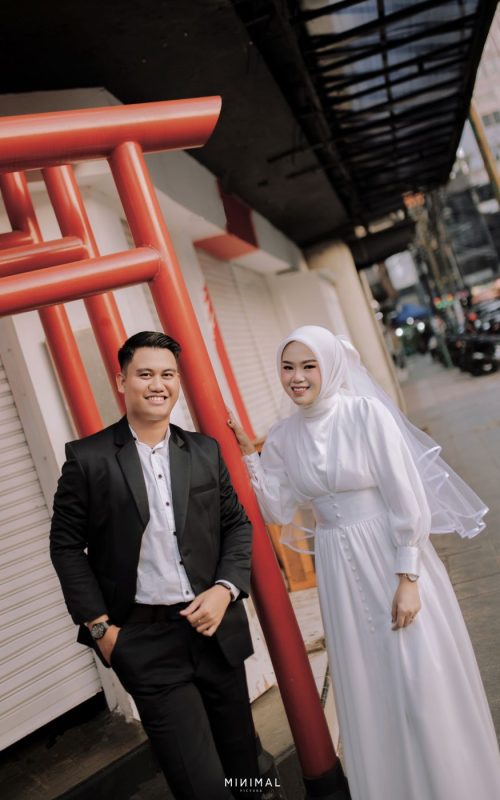 {"ARInfo":{"IsUseAR":false},"Version":"1.0.0","MakeupInfo":{"IsUseMakeup":false},"FaceliftInfo":{"IsChangeEyeLift":false,"IsChangeFacelift":false,"IsChangePostureLift":false,"IsChangeNose":false,"IsChangeFaceChin":false,"IsChangeMouth":false,"IsChangeThinFace":true},"BeautyInfo":{"SwitchMedicatedAcne":false,"IsAIBeauty":false,"IsBrightEyes":false,"IsSharpen":false,"IsOldBeauty":false,"IsReduceBlackEyes":false},"HandlerInfo":{"AppName":2},"FilterInfo":{"IsUseFilter":false}}