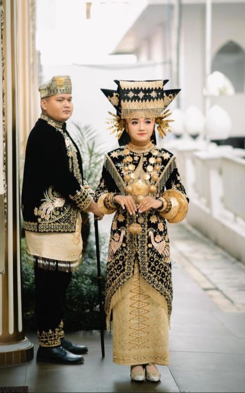 {"data":{"product":"tiktok","editingEffectsList":[],"isSaveLocalReupload":false,"is_default_prop":"MA=="}}