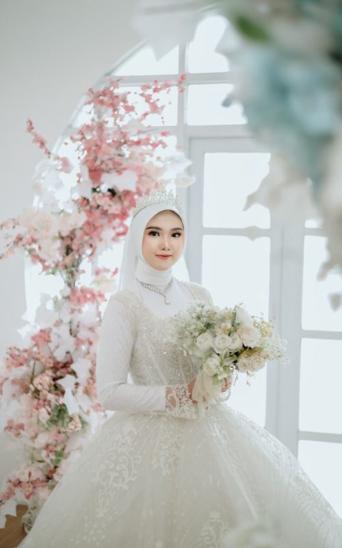 MAKEUP_2025090110535692