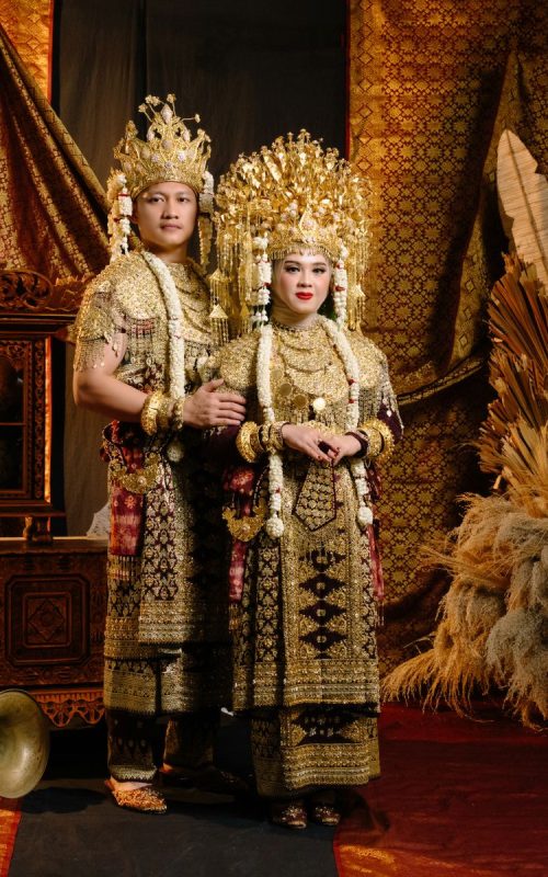 {"ARInfo":{"IsUseAR":false},"Version":"1.0.0","MakeupInfo":{"IsUseMakeup":false},"FaceliftInfo":{"IsChangeEyeLift":false,"IsChangeFacelift":false,"IsChangePostureLift":false,"IsChangeNose":false,"IsChangeFaceChin":false,"IsChangeMouth":false,"IsChangeThinFace":true},"BeautyInfo":{"IsAIBeauty":false,"OldBeautyCount":1,"IsSharpen":false,"SwitchMedicatedAcne":false,"IsBrightEyes":false,"IsOldBeauty":false,"IsReduceBlackEyes":false},"HandlerInfo":{"AppName":2},"FilterInfo":{"IsUseFilter":false}}