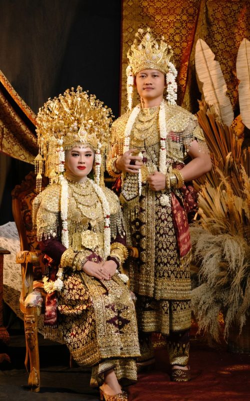 {"ARInfo":{"IsUseAR":false},"Version":"1.0.0","MakeupInfo":{"IsUseMakeup":false},"FaceliftInfo":{"IsChangeEyeLift":false,"IsChangeFacelift":false,"IsChangePostureLift":false,"IsChangeNose":false,"IsChangeFaceChin":false,"IsChangeMouth":false,"IsChangeThinFace":true},"BeautyInfo":{"IsAIBeauty":false,"OldBeautyCount":1,"IsSharpen":false,"SwitchMedicatedAcne":false,"IsBrightEyes":false,"IsOldBeauty":false,"IsReduceBlackEyes":false},"HandlerInfo":{"AppName":2},"FilterInfo":{"IsUseFilter":false}}