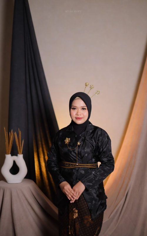 putri kresmon (366)